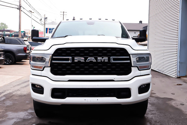2022 Ram 2500 BIG HORN + 4X4 + CREW CAB + DIESEL + BOITE 8 PIEDS in Cars & Trucks in Laval / North Shore - Image 2