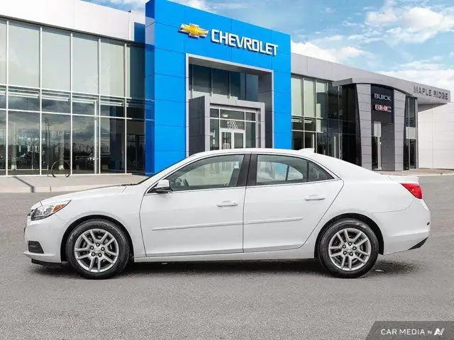 2016 Chevrolet Malibu Limited LT in Cars & Trucks in Tricities/Pitt/Maple - Image 4