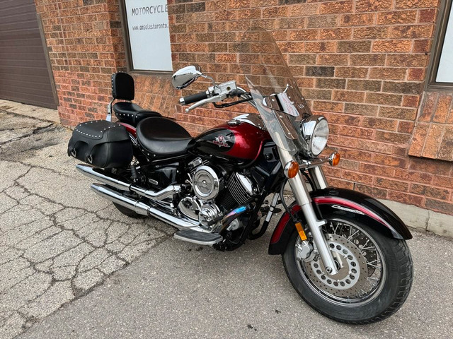  2002 Yamaha V-Star 1100 Classic **ONLY 10,000 KM** in Street, Cruisers & Choppers in Markham / York Region - Image 4