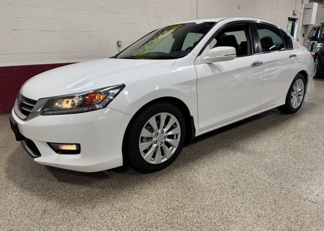 2015 Honda Accord EXL- BLUETOOTH - BACKUP CAMERA - SUNROOF - LEA in Cars & Trucks in Mississauga / Peel Region - Image 3