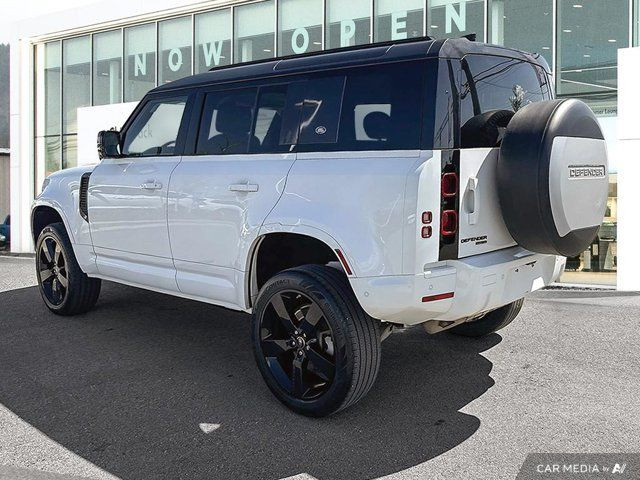 2020 Land Rover Defender 110HSE | BC ONLY | AWD | SUNROOF PKG in Cars & Trucks in Chilliwack - Image 3
