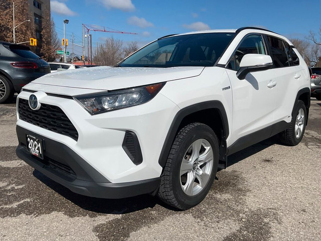 2021 Toyota RAV4 Hybrid LE - ALLOYS! BACK-UP CAM! BSM! in Cars & Trucks in Kitchener / Waterloo - Image 3
