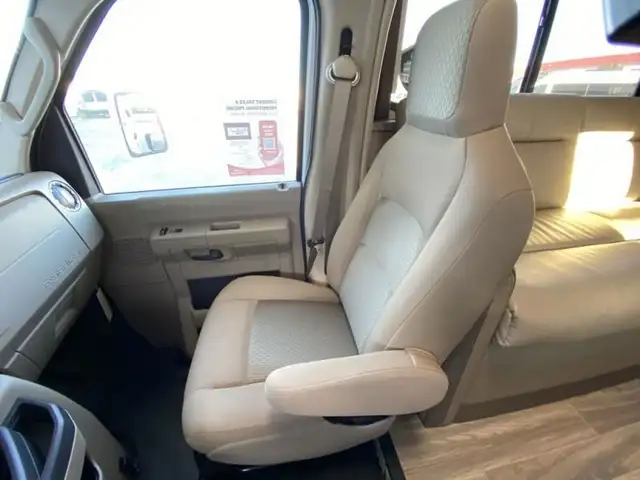 2023 Thor Motor Coach Four Winds 31EV in RVs & Motorhomes in Abbotsford - Image 33