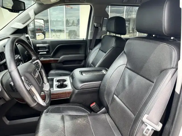 2017 GMC Sierra 1500 SLT in Cars & Trucks in Edmonton - Image 19