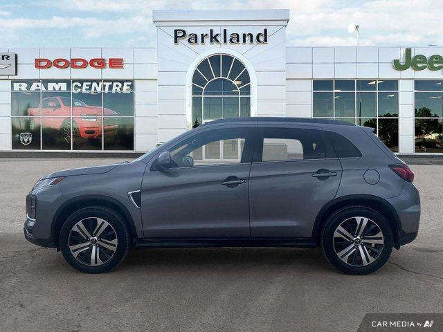 2020 Mitsubishi RVR GT AWD Sunroof Nav Heated Leather Seats in Cars & Trucks in St. Albert - Image 2