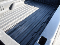 Engine: 8 Cylinder Engine 4.8L/293CI L/100Km City: 15.9 L/100Km Hwy: 11.2 Safety Equipment Brakes, a... (image 8)