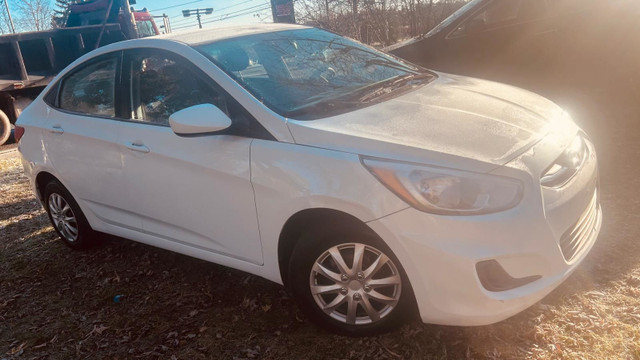 2016 Hyundai Accent L in Cars & Trucks in Oakville / Halton Region - Image 2