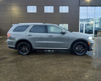 TUNGSTEN ACCENT STITCHING, TRANSMISSION: 8-SPEED AUTOMATIC (STD), RADIO: UCONNECT 5 NAV W/10.1 DISPL... (image 5)