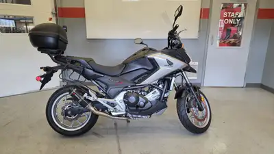 This 2017 NC750 is in great shape with low kilometers and has just been serviced including Oil & Fil...