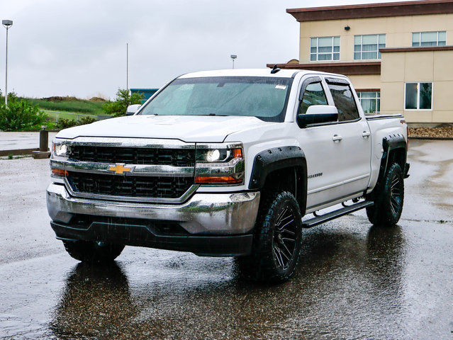 2018 Chevrolet Silverado 1500 LT 5.3L in Cars & Trucks in Strathcona County - Image 4