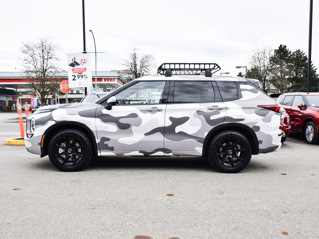 2024 Mitsubishi Outlander GT Premium - Camo Edition, Navigation, in Cars & Trucks in Burnaby/New Westminster - Image 2