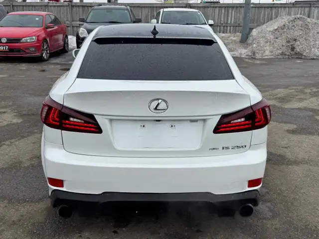 2012 Lexus IS 250 LEATHER, NAVI, LOADED, RELIABLE, CERTIFIED in Cars & Trucks in London - Image 5