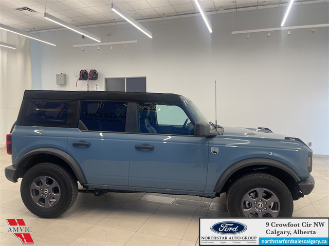 2023 Ford Bronco Big Bend REMOTE STARTER - SOFT TOP - TOWING CAP in Cars & Trucks in Calgary - Image 4