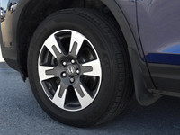 Experience the exceptional blend of power and comfort with the 2019 Honda Ridgeline Touring AWD in a... (image 8)