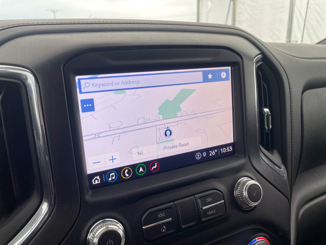 2022 GMC Sierra 1500 AT4 CREW 4X4 V8 6.2L *TOIT* NAV CUIR SIÈGES in Cars & Trucks in Laurentides - Image 3