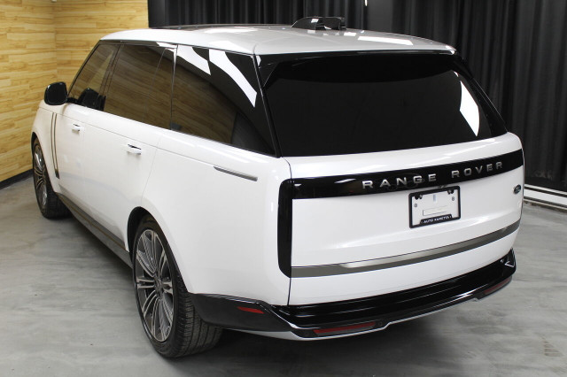 2022 Land Rover Range Rover p530 se lwb 523 hp 7 passagers no lu in Cars & Trucks in City of Toronto - Image 4