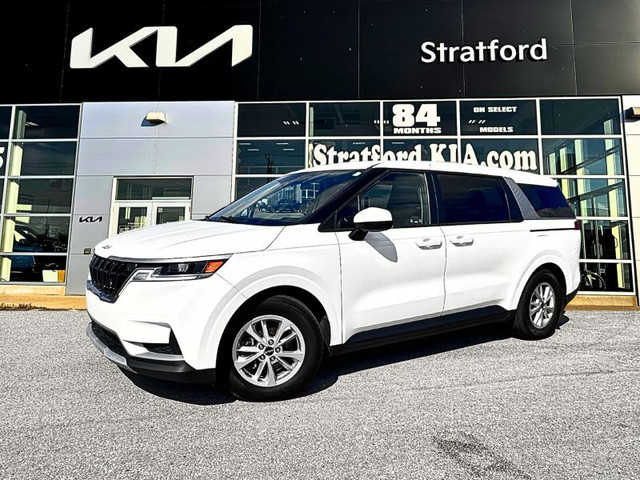 2022 Kia Carnival LX in Cars & Trucks in Stratford