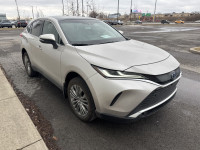 PRIX ET QUALITÉ IMBATTABLE venez découvrir notre TOYOTA VENZA 2023 VENZA 2023 | LIMITED | HYBRIDE |... (image 1)