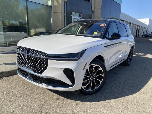 2025 Lincoln Nautilus Reserve in Cars & Trucks in Edmonton - Image 2