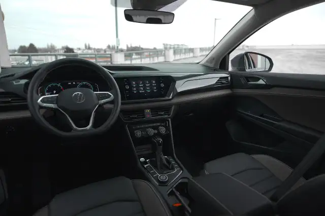2023 Volkswagen Taos in Cars & Trucks in Delta/Surrey/Langley - Image 13