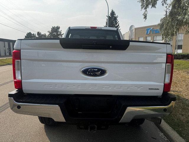 2019 Ford Super Duty F-350 SRW 4WD Crew Cab - 149K - CLEAN CAR F in Cars & Trucks in Edmonton - Image 4