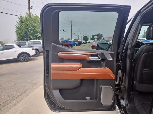 2024 GMC Sierra 1500 Denali Ultimate | 3.0L DURAMAX | SUPER in Cars & Trucks in Calgary - Image 23