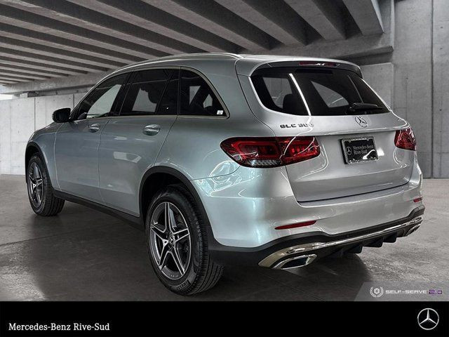 2022 Mercedes-Benz GLC 300 in Cars & Trucks in Longueuil / South Shore - Image 3