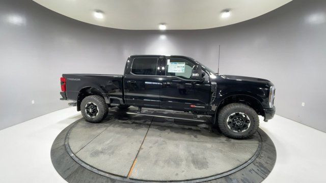 2025 Ford Super Duty F-250 SRW Platinum in Cars & Trucks in Strathcona County - Image 4