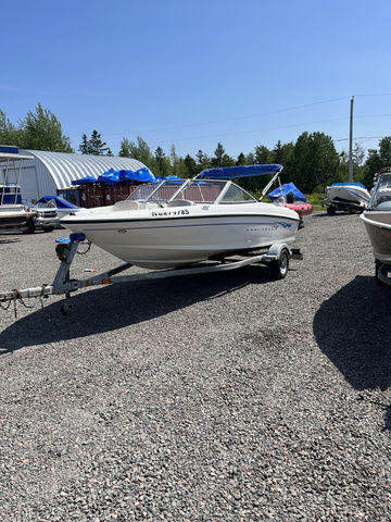 2007 Bayliner International 175 in Powerboats & Motorboats in Moncton - Image 3