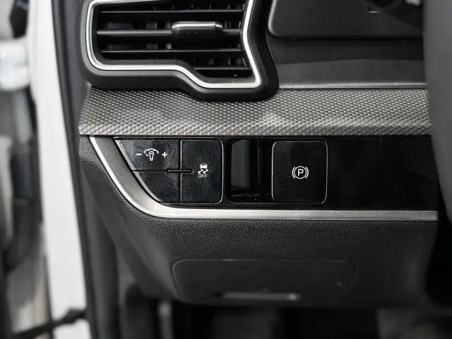 2023 Kia Sportage LX | Heated Seats | Backup Camera | AWD in Cars & Trucks in Grande Prairie - Image 27