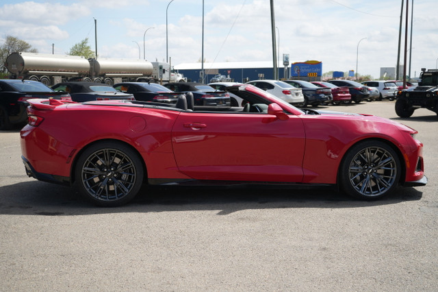 2017 Chevrolet Camaro ZL1 in Cars & Trucks in Red Deer - Image 4