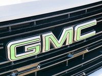 Experience rugged capability blended with modern technology in the 2023 GMC Sierra 1500 Elevation. T... (image 8)