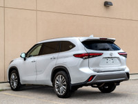 CARGET AUTOMOTIVE is thrilled to offer this 2023 Toyota Highlander Platinum AWD, a fully loaded thre... (image 8)