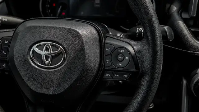 2023 Toyota RAV4 LE AWD | Heated Seats | Lane Keeping | CarPlay in Cars & Trucks in Guelph - Image 18