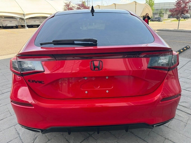 2022 Honda Civic Hatchback in Cars & Trucks in Calgary - Image 3