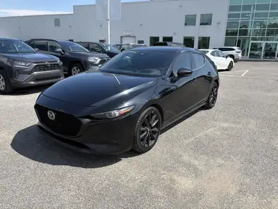 AUCUN DOSSIER DE DOMMAGE Ce Mazda3 est équipé de : GPS, Bluetooth, Cruise, PRISE USB, sièges chauffa...