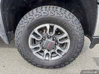 Conquer any job with this powerful 2021 GMC Sierra 3500HD SLE Crew Cab Pickup. Boasting a robust 4x4... (image 9)