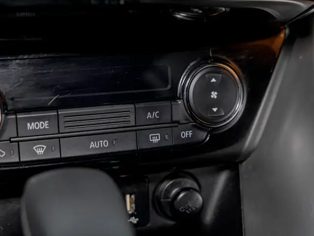 2022 Mitsubishi ECLIPSE CROSS ES 4X4 *SIEGES CHAUFF* CARPLAY BLU in Cars & Trucks in Laurentides - Image 22