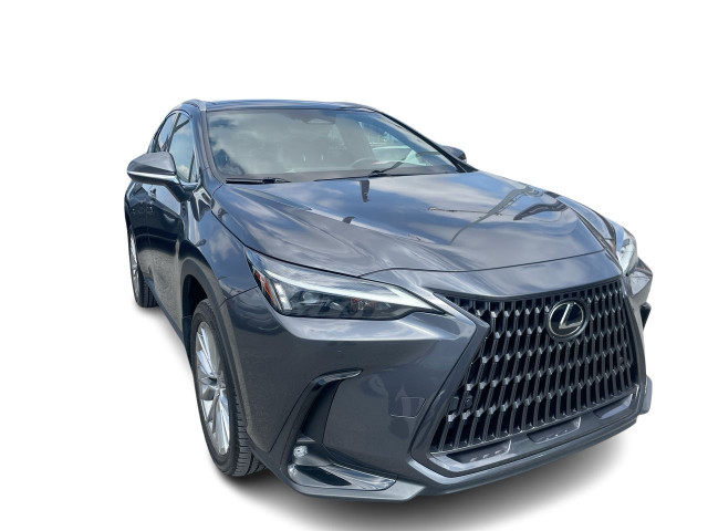 2023 Lexus NX NX 350 / Luxe / Camera / Bluetooth / Cuir Bien Équ in Cars & Trucks in Laval / North Shore - Image 4