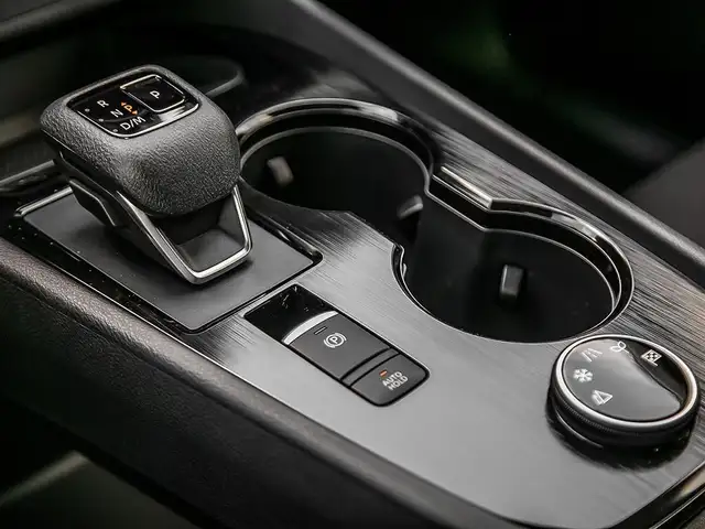 2025 Nissan Rogue S in Cars & Trucks in Oshawa / Durham Region - Image 18