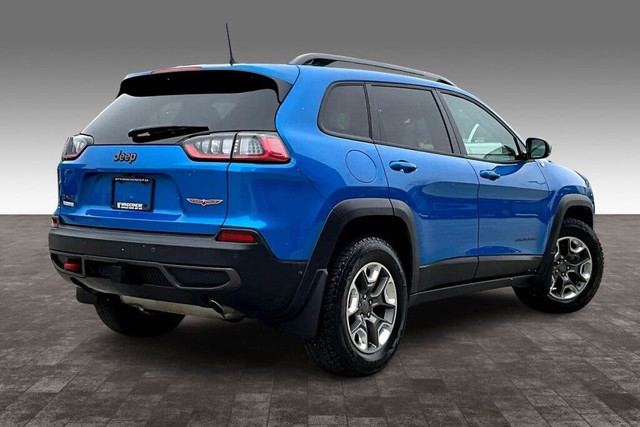 2020 Jeep Cherokee Trailhawk Elite in Cars & Trucks in Edmonton - Image 2