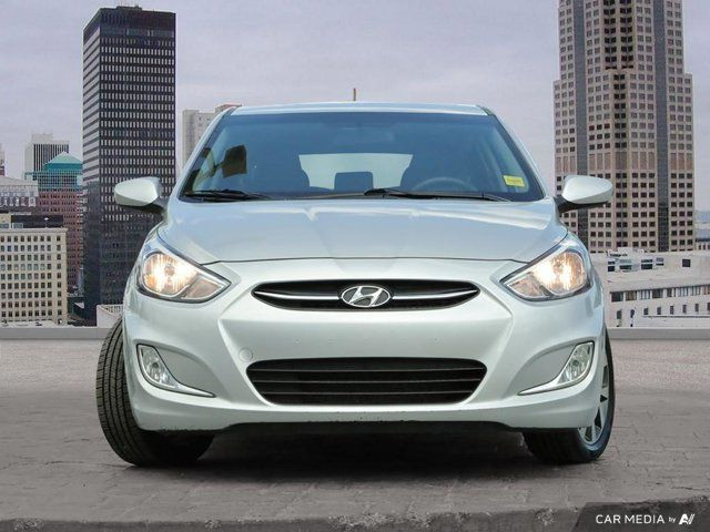 2017 Hyundai Accent SE | One Owner | Sunroof | Low KM in Cars & Trucks in Calgary - Image 2