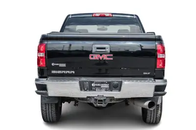 2018 GMC Sierra 2500HD SLT / Awd / 6.6L Duramax Diesel / Exhaust, View more