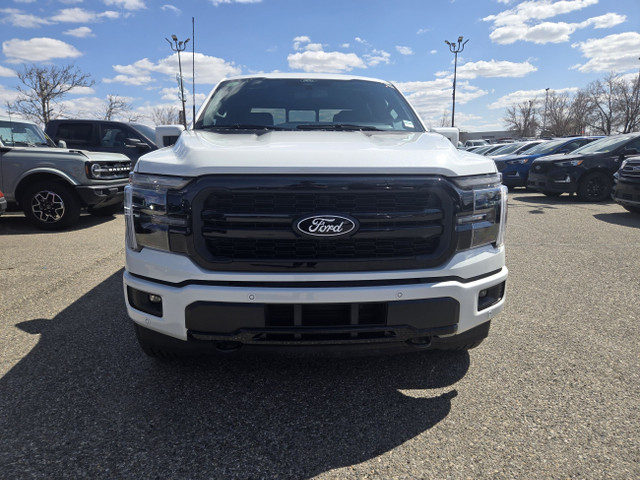 2025 Ford F-150 LARIAT | BLACK APP PKG | MOBILE OFF PKG | TOW PK in Cars & Trucks in Calgary - Image 2