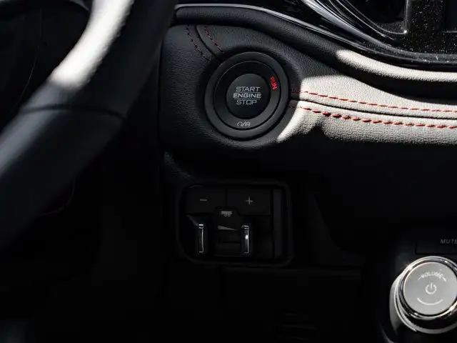 2025 Dodge Durango GT Plus in Cars & Trucks in Barrie - Image 25