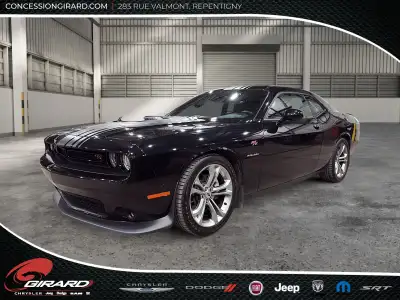 DODGE CHALLENGER SHAKER R/T 2021 – MUSCLE, STYLE ET TECHNOLOGIE Prenez le volant d’une légende moder...