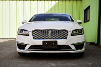 Low Mileage, Leather Seats, Heated Seats, Heated Steering Wheel, Navigation, Blind Spot Detection! 6... (image 3)