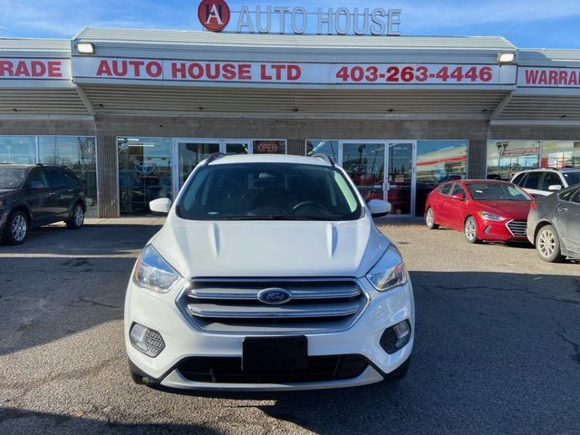 2018 Ford Escape SE 4WD BLUETOOTH BACKUP CAMERA HEATED SEATS in Cars & Trucks in Calgary - Image 2