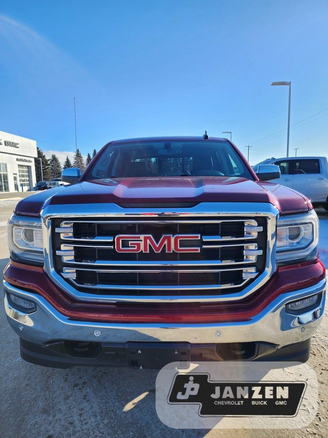 2018 GMC Sierra 1500 SLT in Cars & Trucks in Portage la Prairie - Image 4