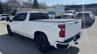 2021 CHEVROLET SILVERADO 1500 RST 4X4 6.2L V8 256 000 KM 4 PORTES CREW CAB AUTOMATIQUE TOUTE EQUIPEE... (image 2)